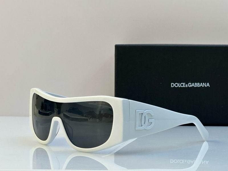 D&G Sunglasses 243